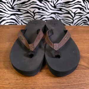 0725 Thrifted Womens Sz. 7 Reef Cushion Sandals RYAN24